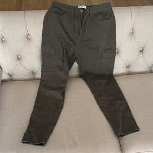 Ceros Dark Olive Cargo Pants